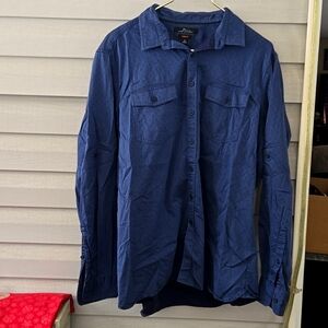 Slim fit button down long sleeve blue patterned